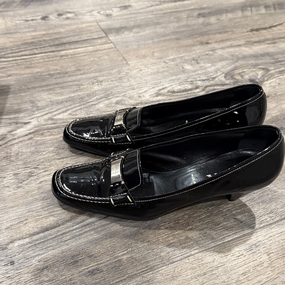 Prada Black Women's Loafers - Picture 7 of 13